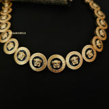 Koreìl  Necklace