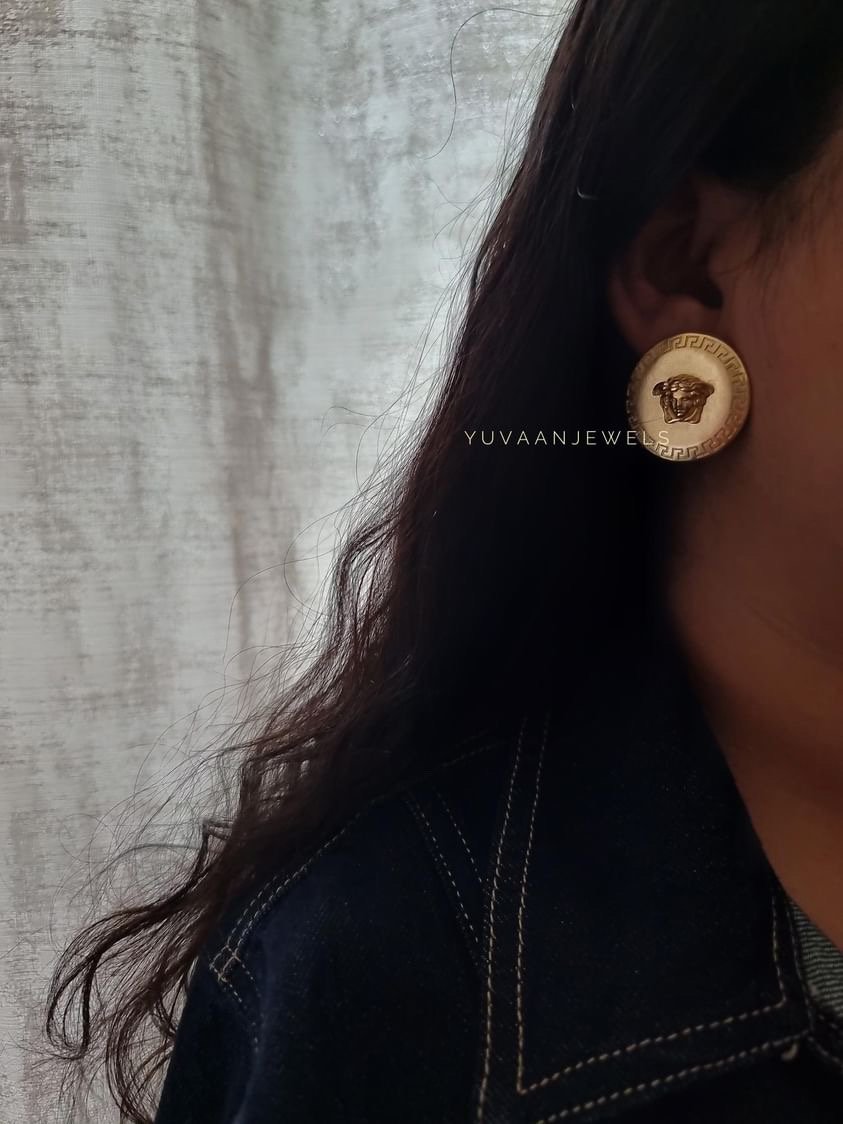 Ruth  Earings