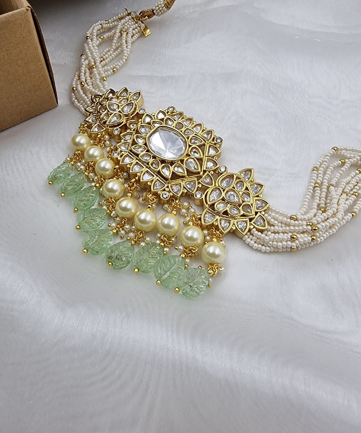 Unś Choker