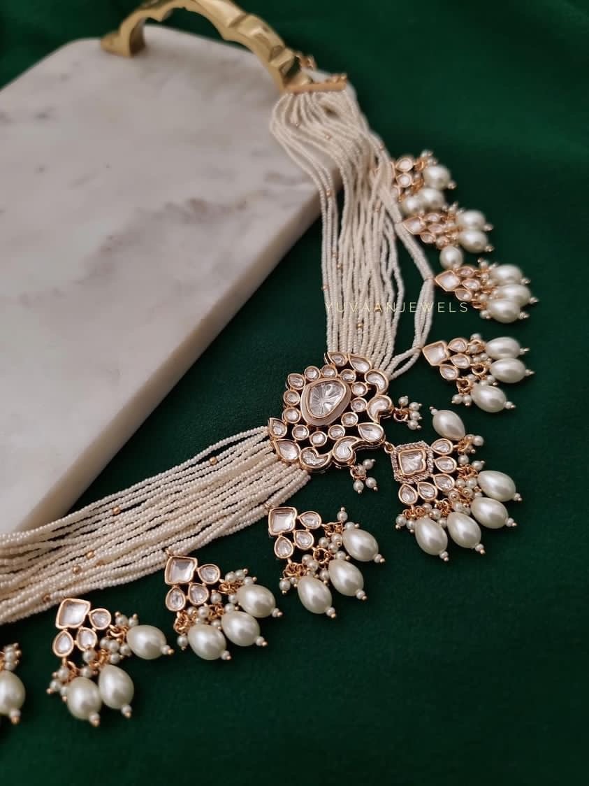 Sani Pearl Necklace