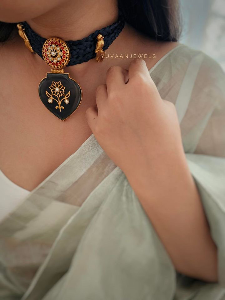 Aamla Handcrafted necklace