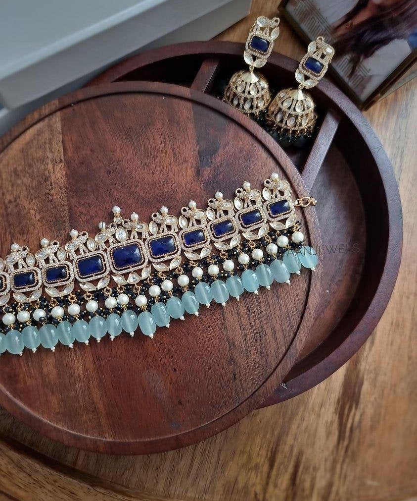 Madhumita Zari choker