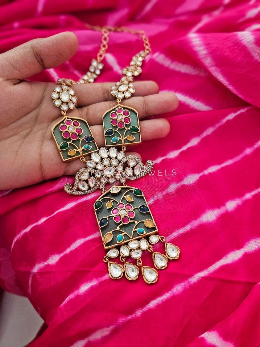 Mae handcrafted necklace