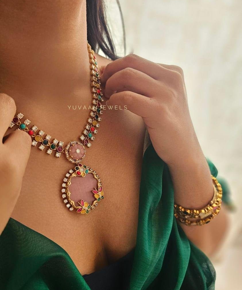Ratnaa handcrafted necklace