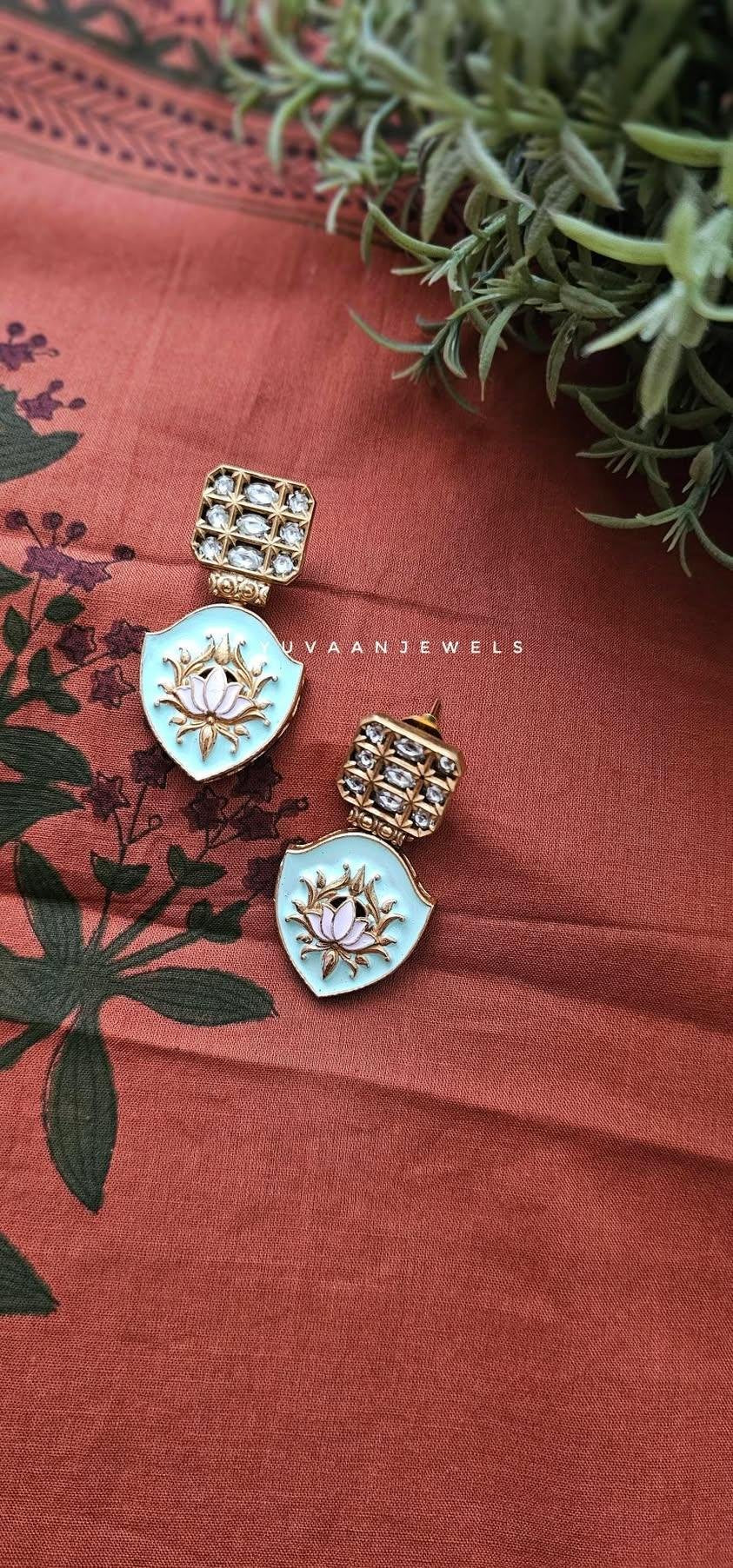 Farah handcrafted earring