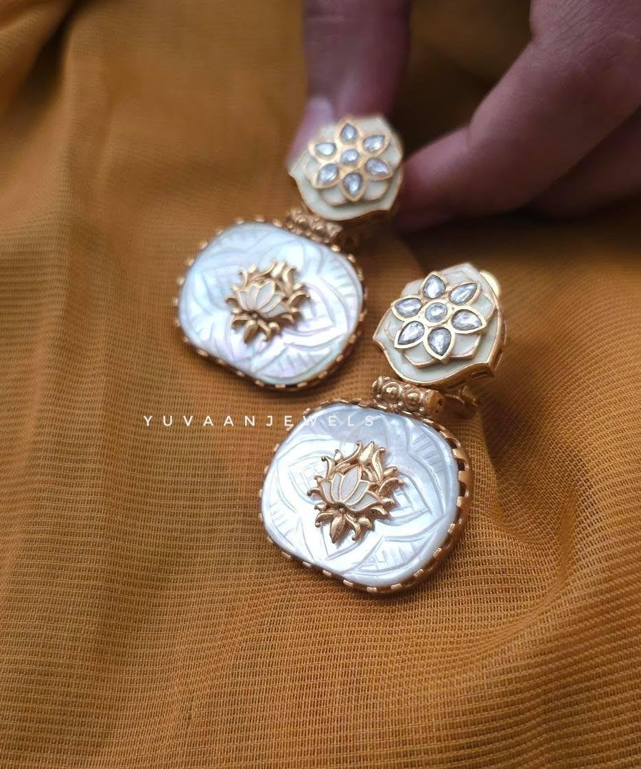 Gulfaam handcrafted necklace
