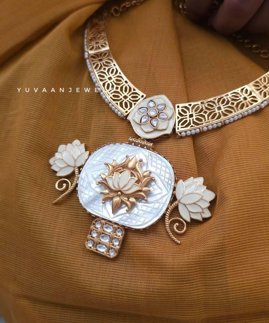Gulfaam handcrafted necklace