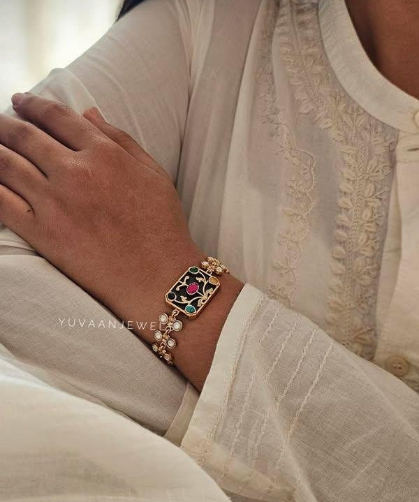 Bahar quartz and Polki bracelet