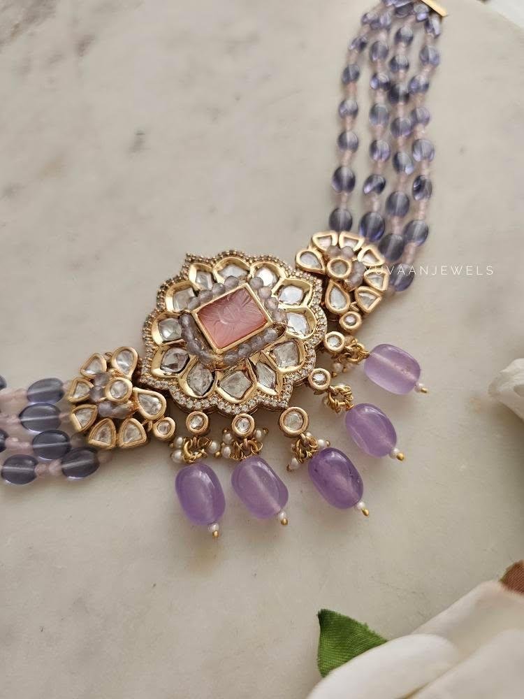 Manzil polki choker