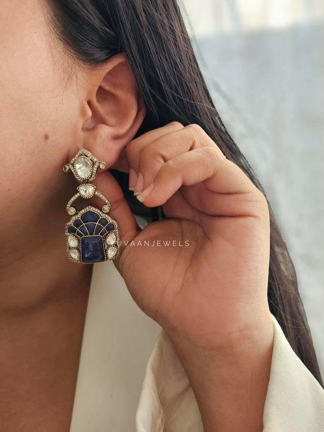 Navodya quartz and polki earrings