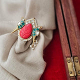 Pihu Handcarved ring