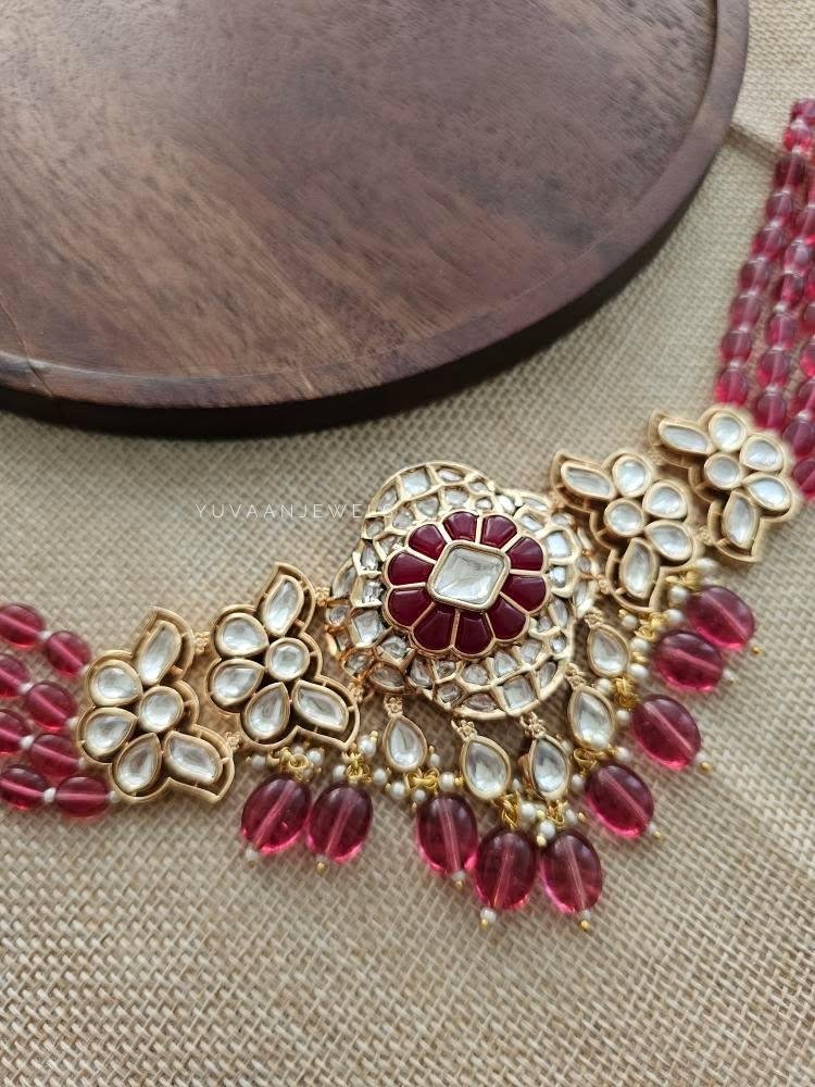 The samaa choker