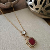 Sahil quartz necklace