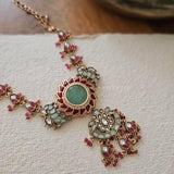 Navi handcrafted necklace