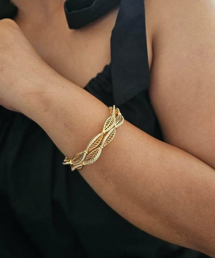 Almir delicate bangles