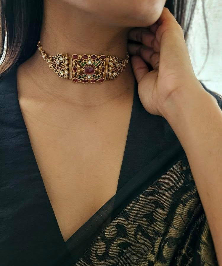 Megha handcrafted choker