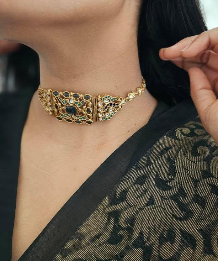 Megha handcrafted choker
