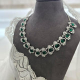Flora necklace