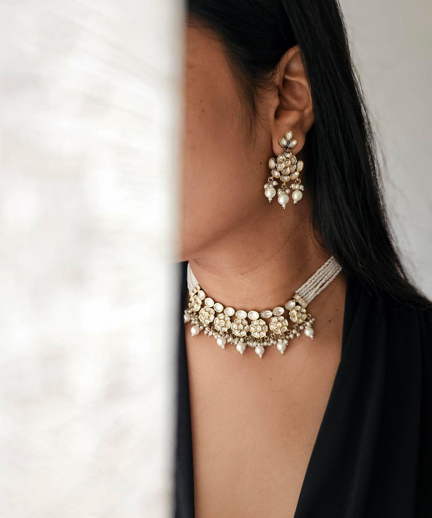 Sumuk polki and pearl necklace