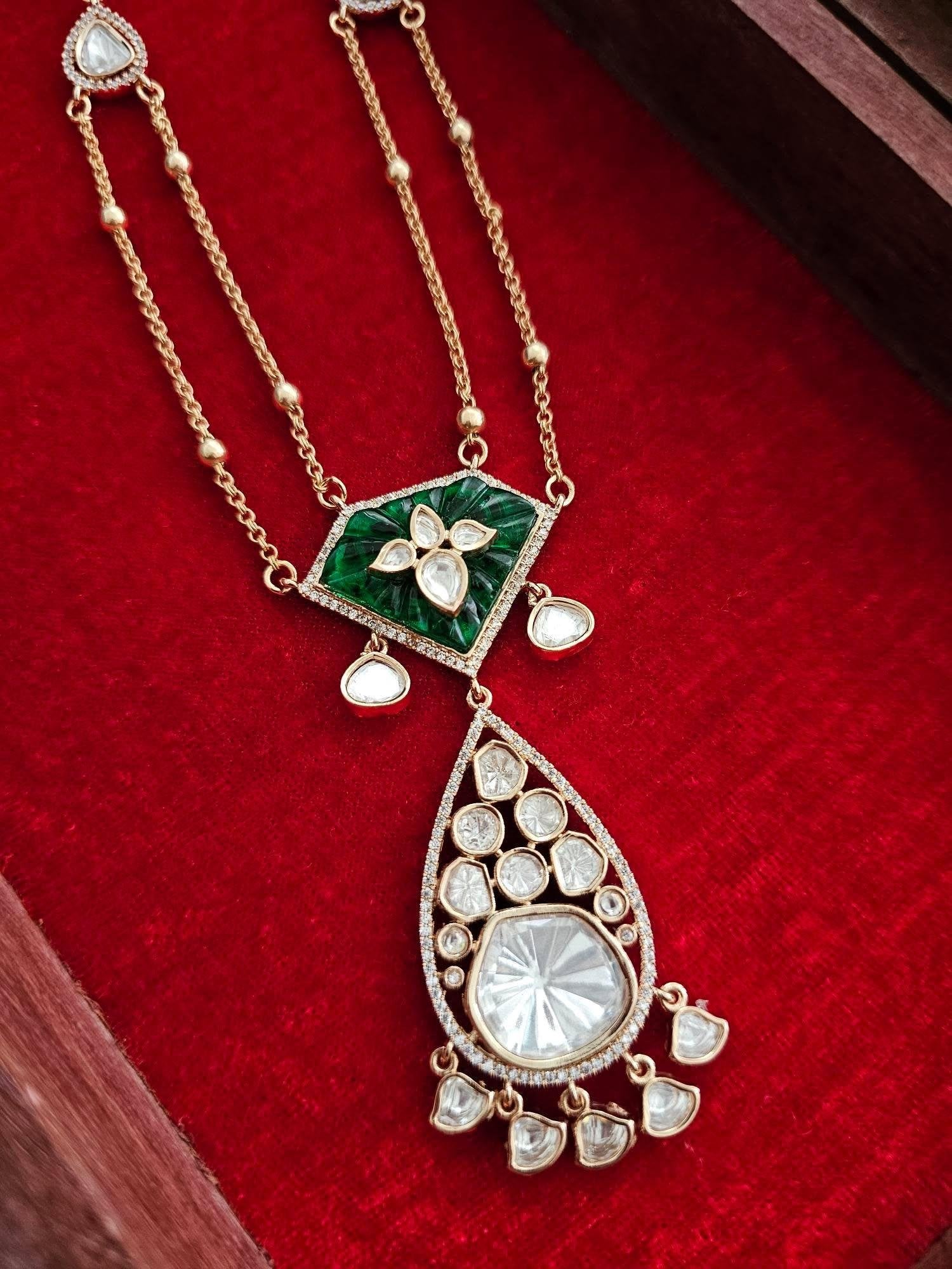 Heeth delicate long necklace
