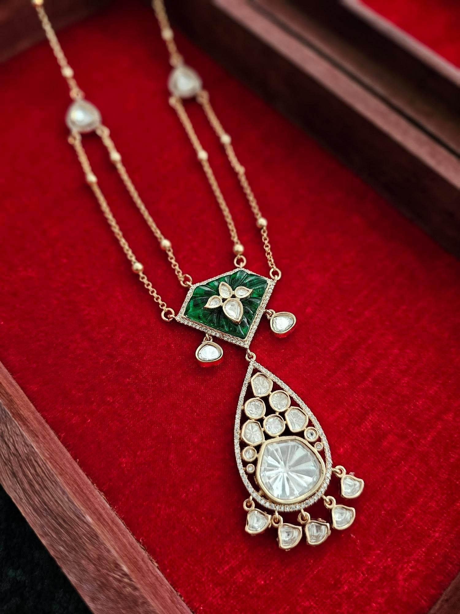 Heeth delicate long necklace