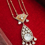 Heeth delicate long necklace