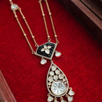 Heeth delicate long necklace