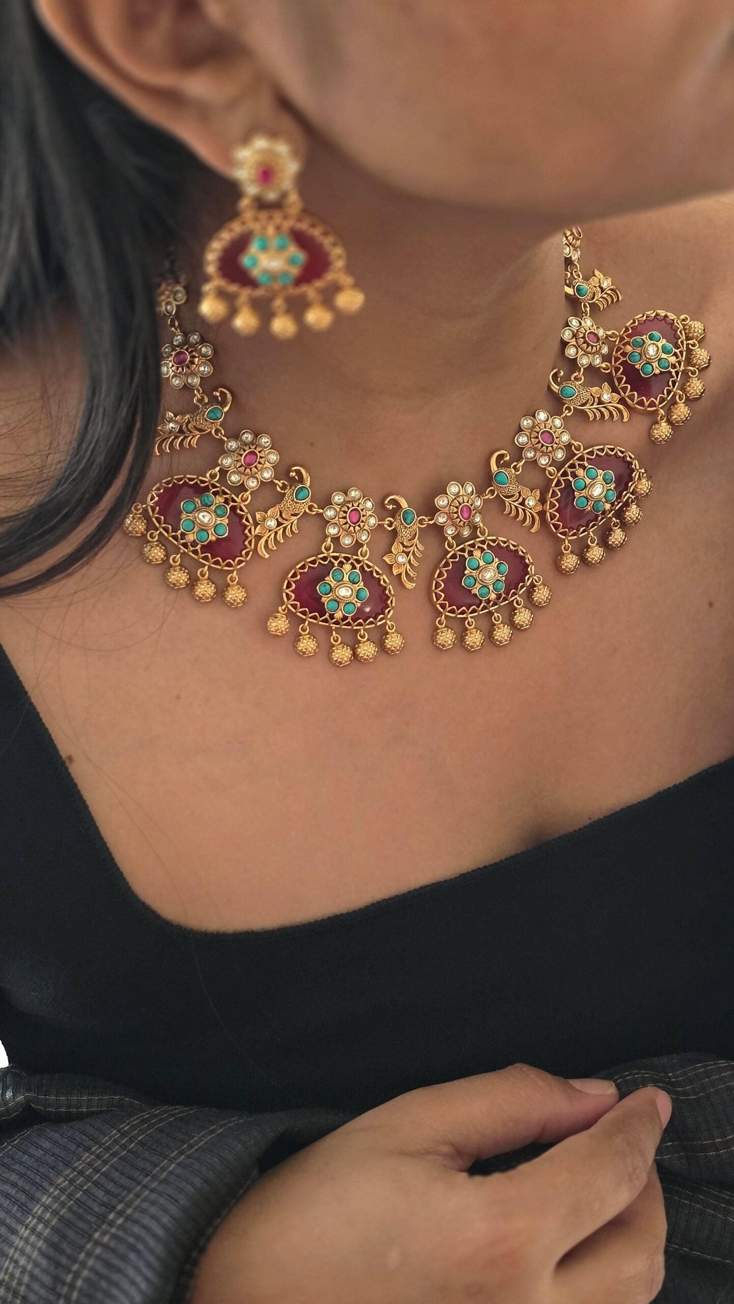 Meenlata handcrafted quartz and polki necklace