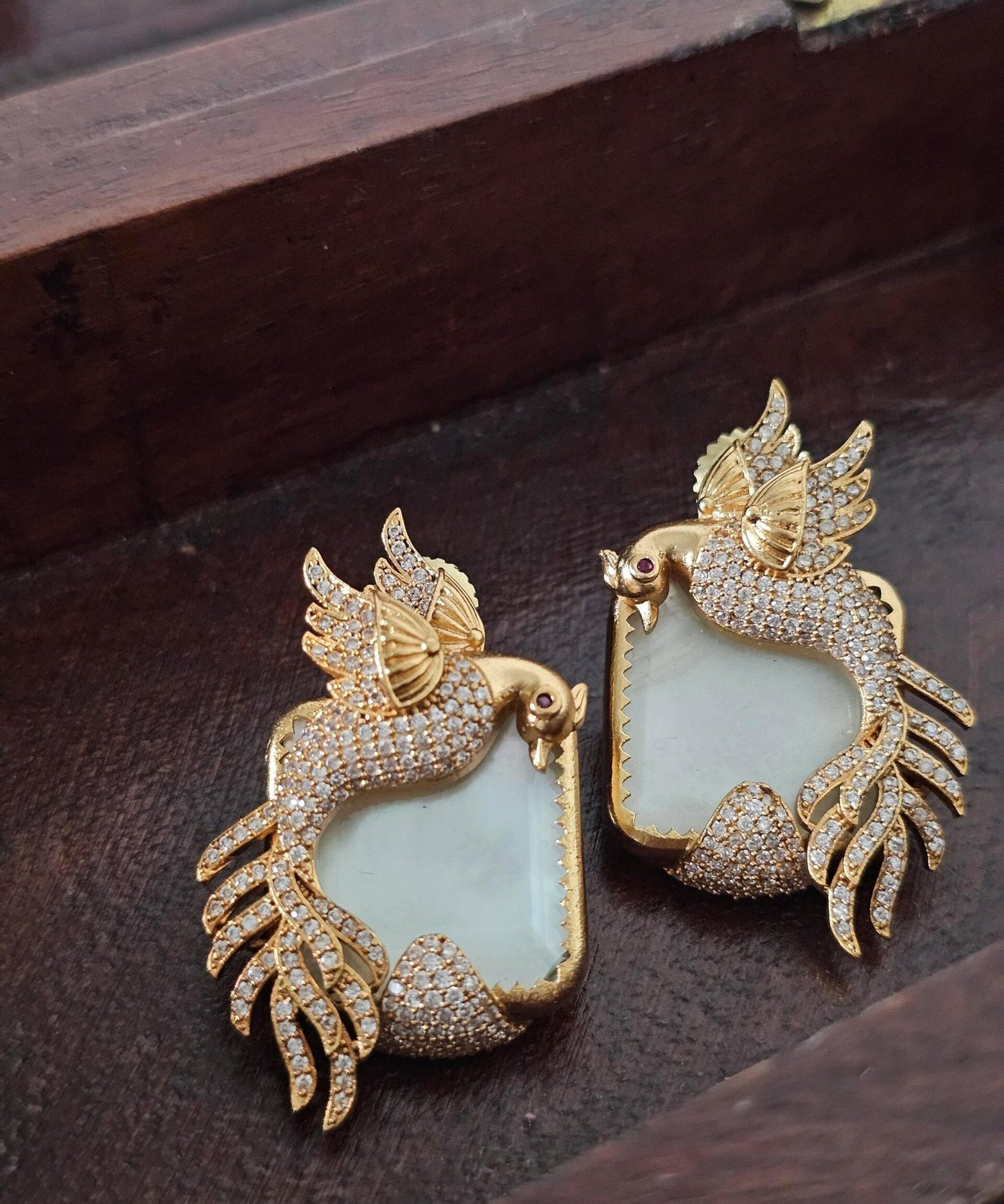 Nash quartz earrings