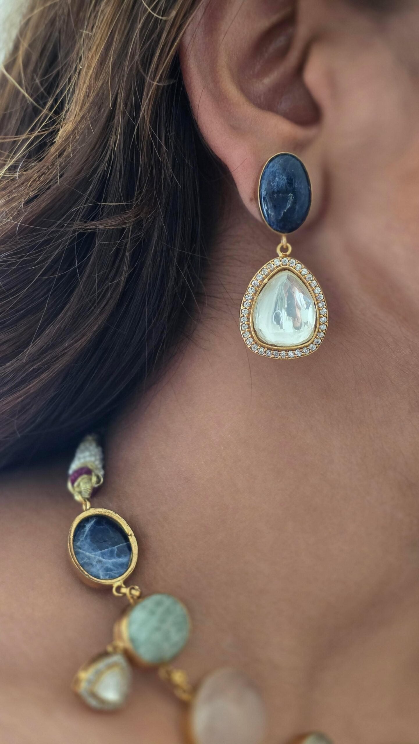 Urvi quartz and polki necklace