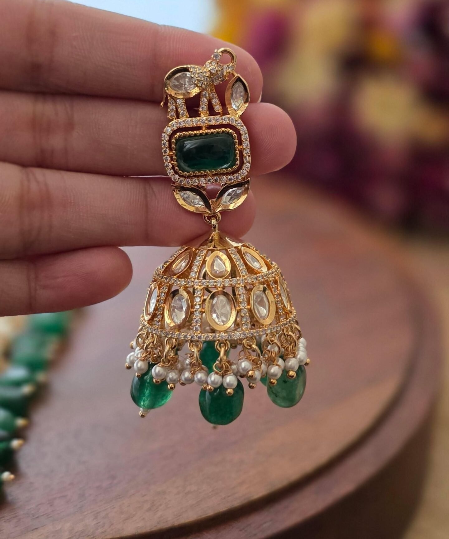 Madhumita zari choker
