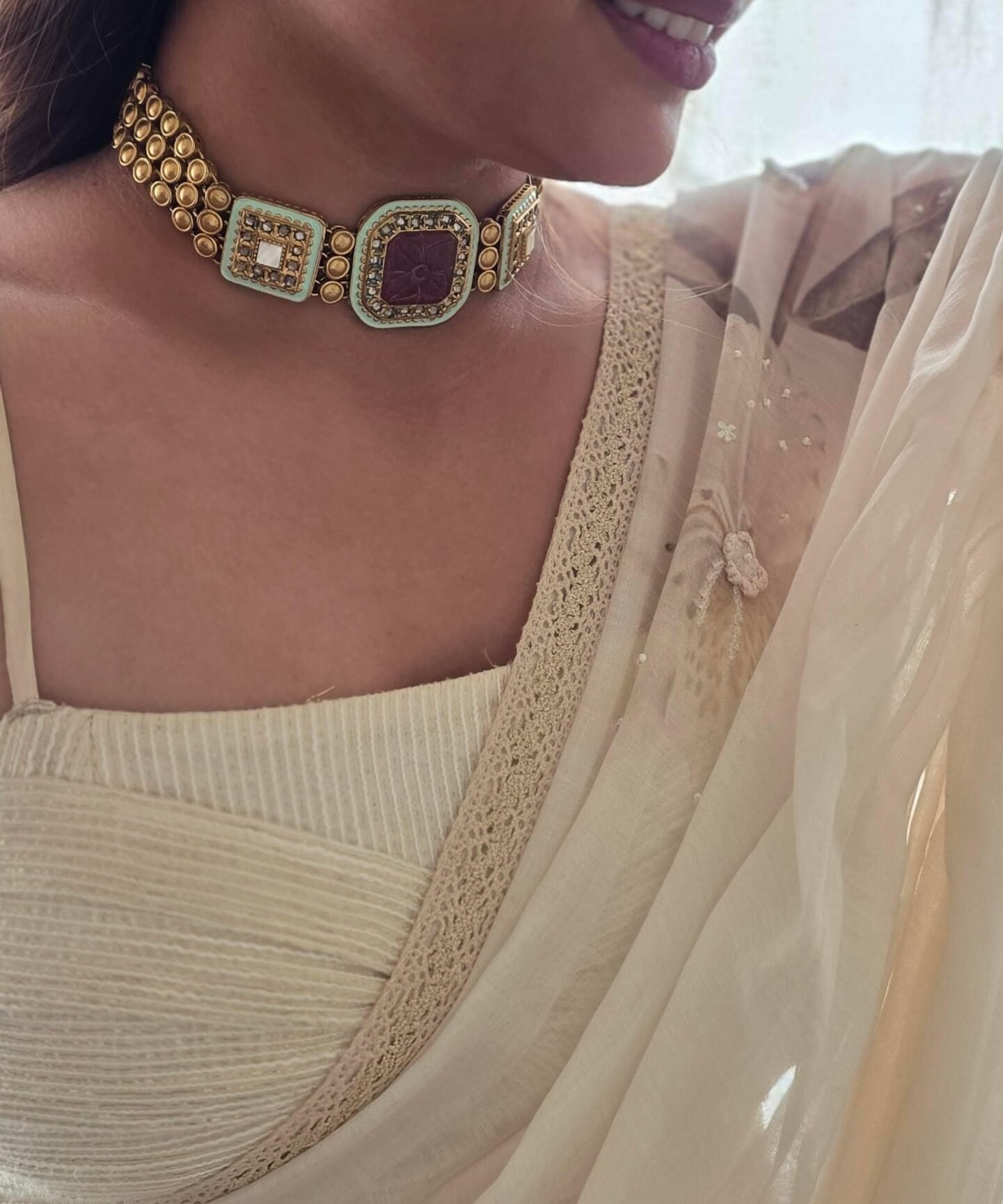 Meera handcrafted choker