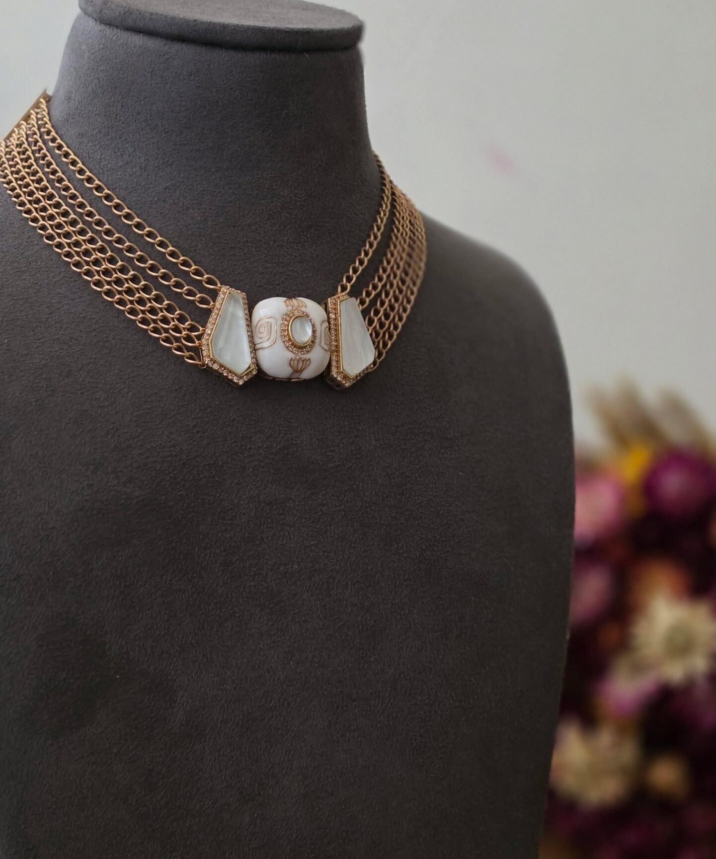 Nora delicate handcrafted choker