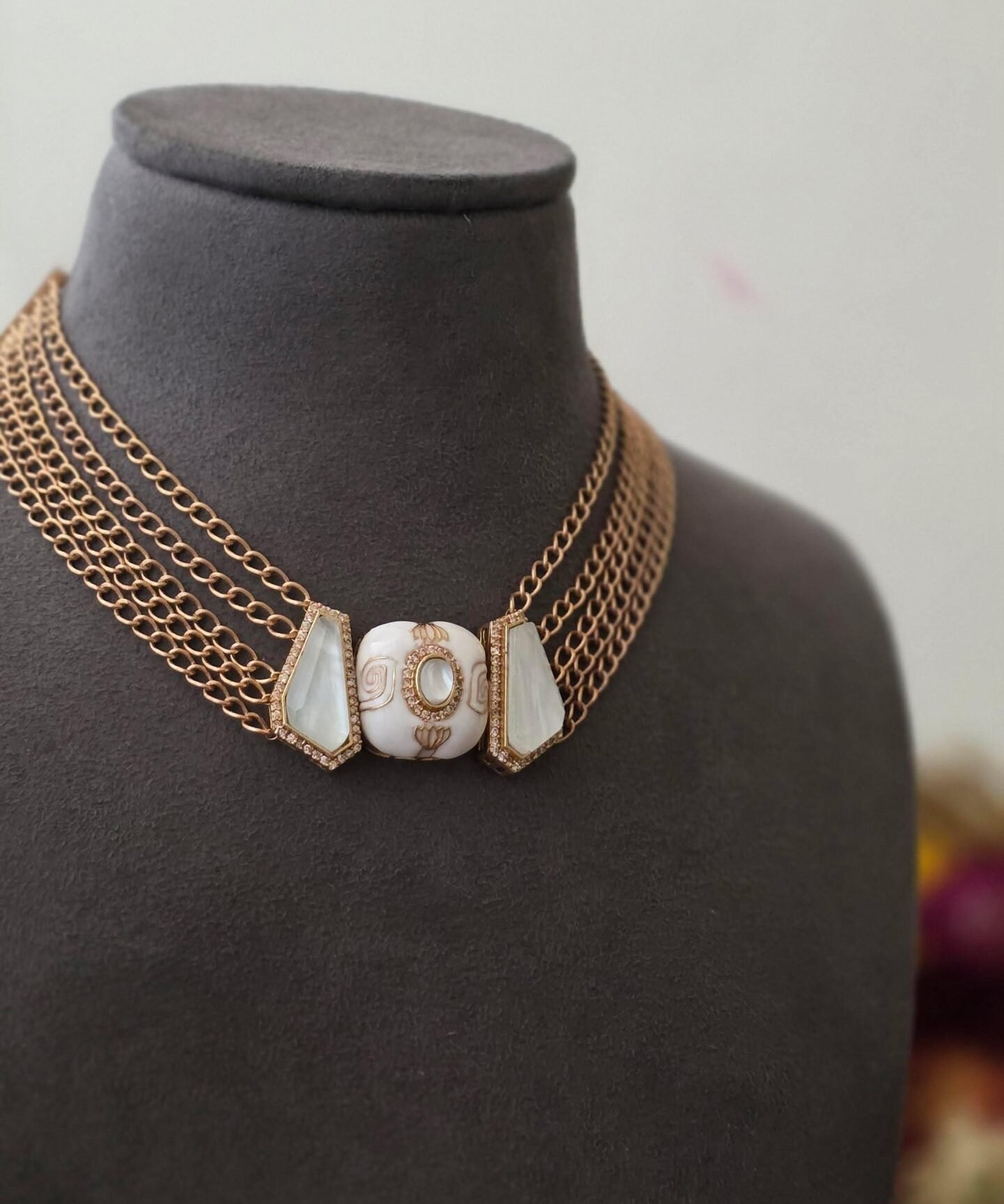 Nora delicate handcrafted choker