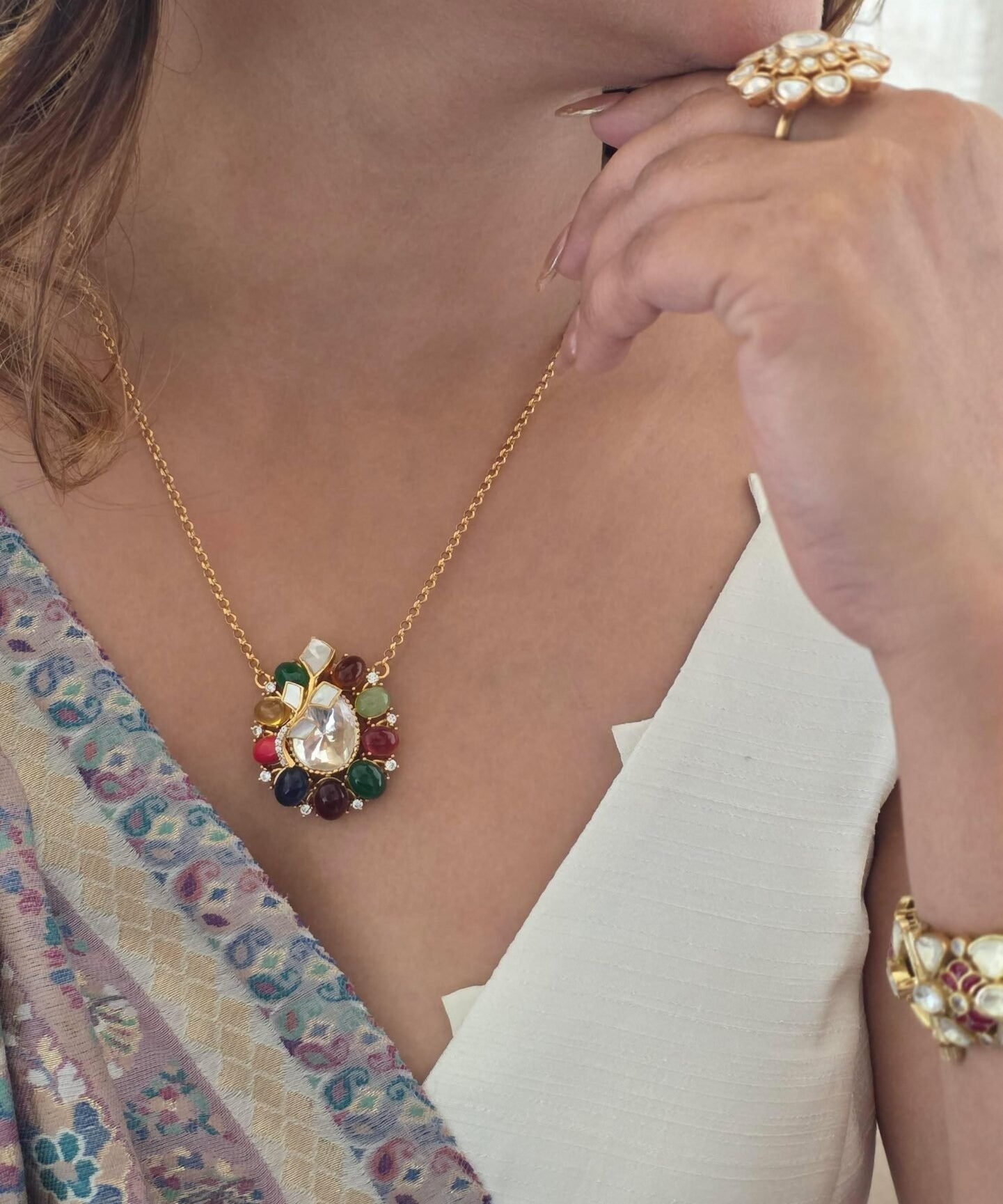 Juhi Delicate Necklace
