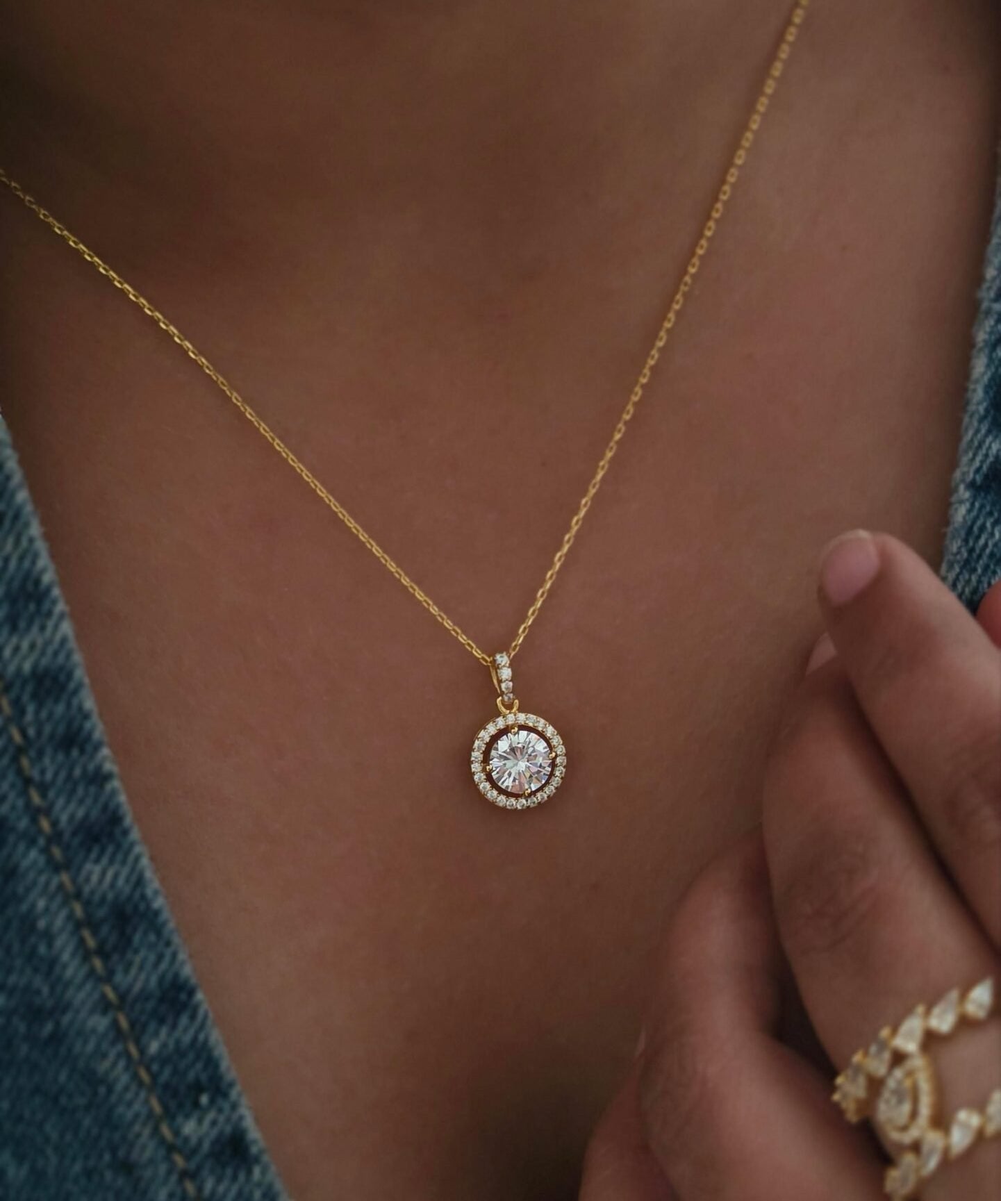 Lilac Solitaire Pendant