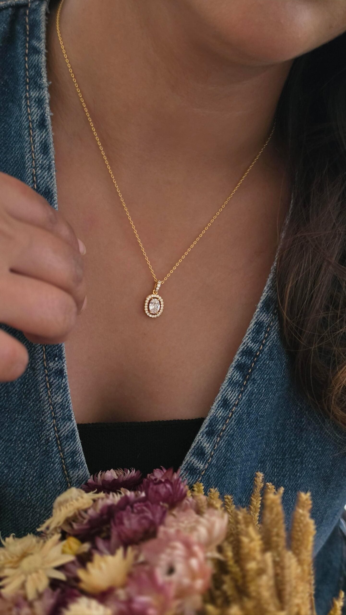 Fawn Solitaire Pendant