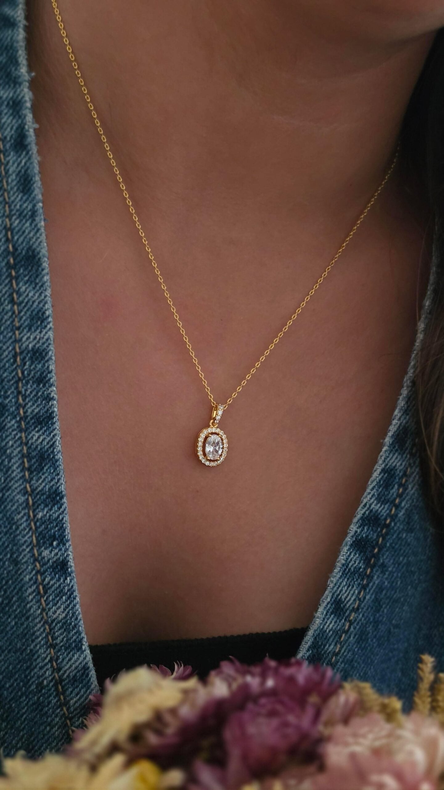 Fawn Solitaire Pendant