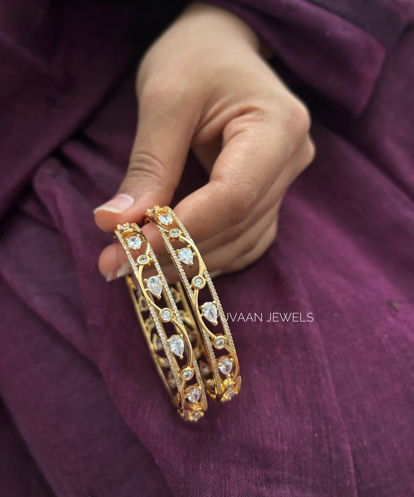 Jhanvi polki bangles