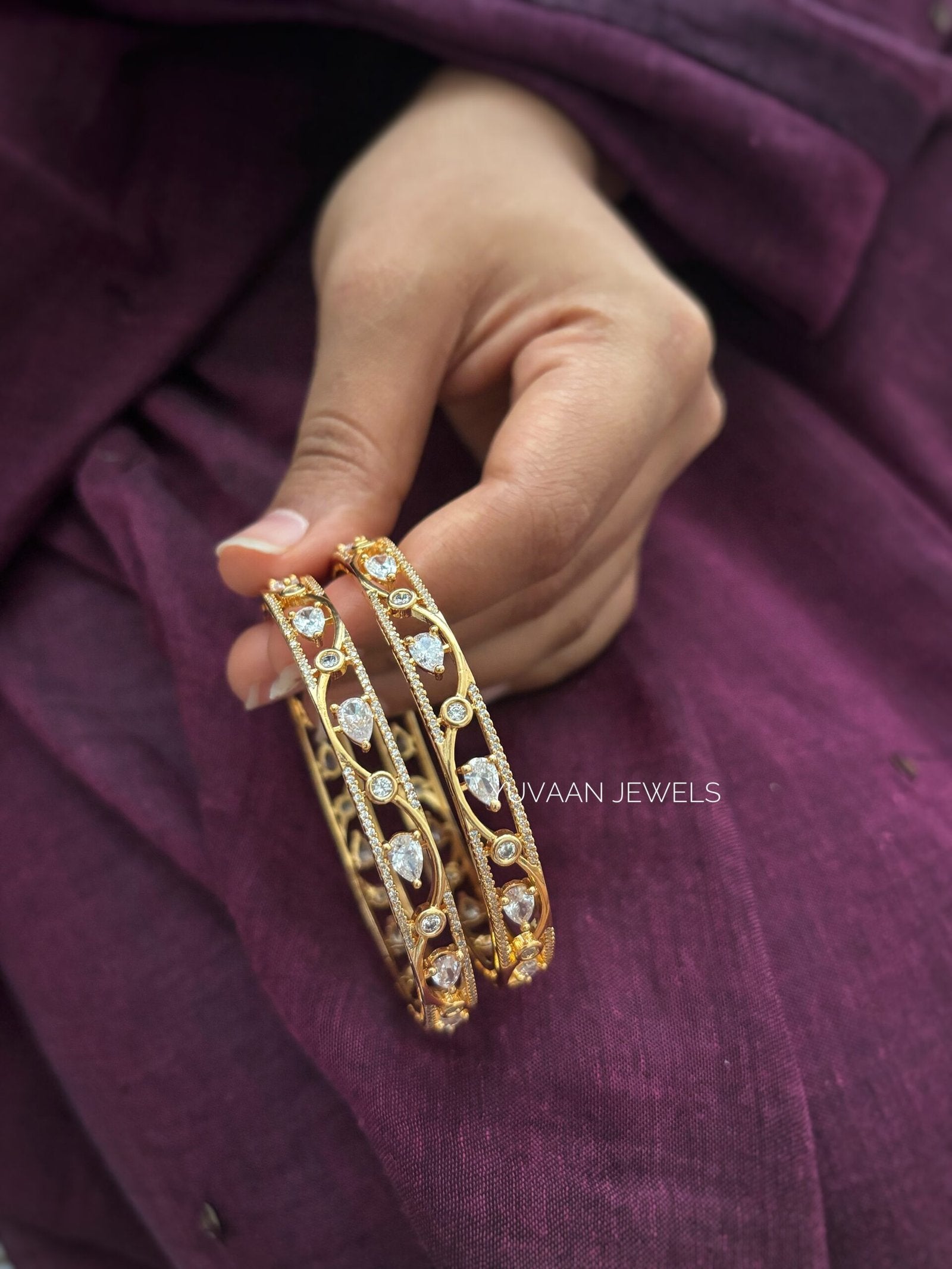Jhanvi polki bangles