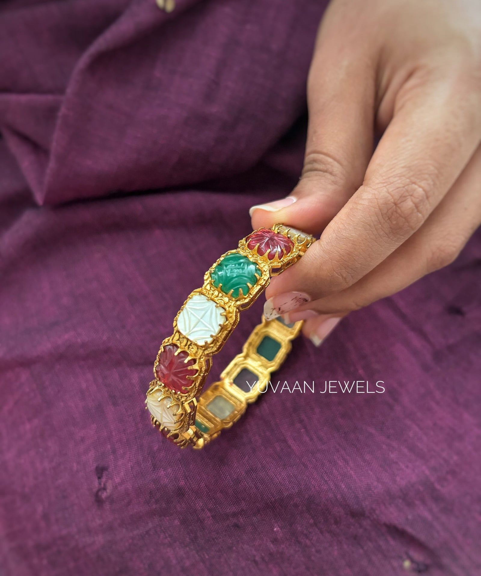 Zahira openable bangle