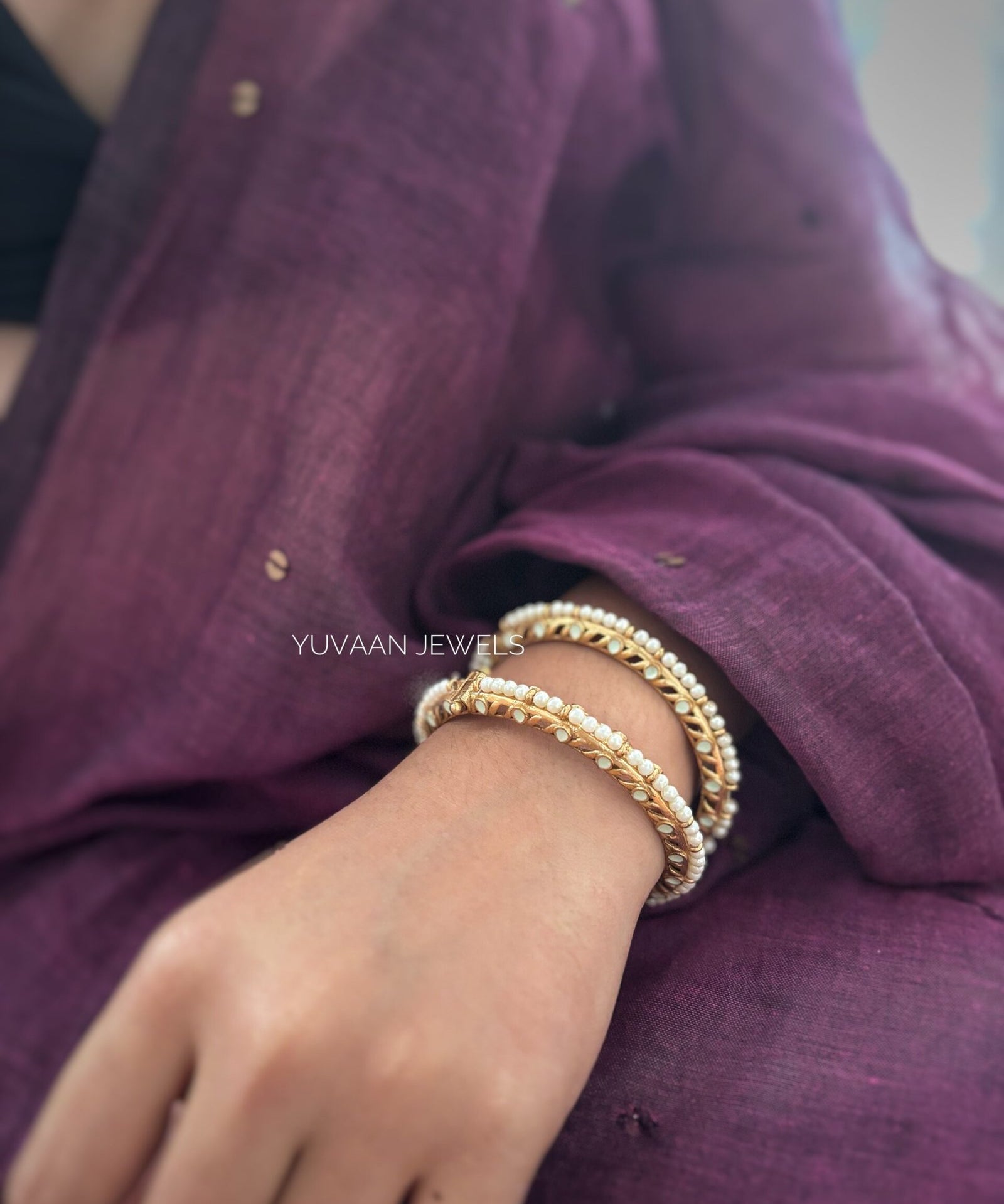 Tripti openable pearl bangles