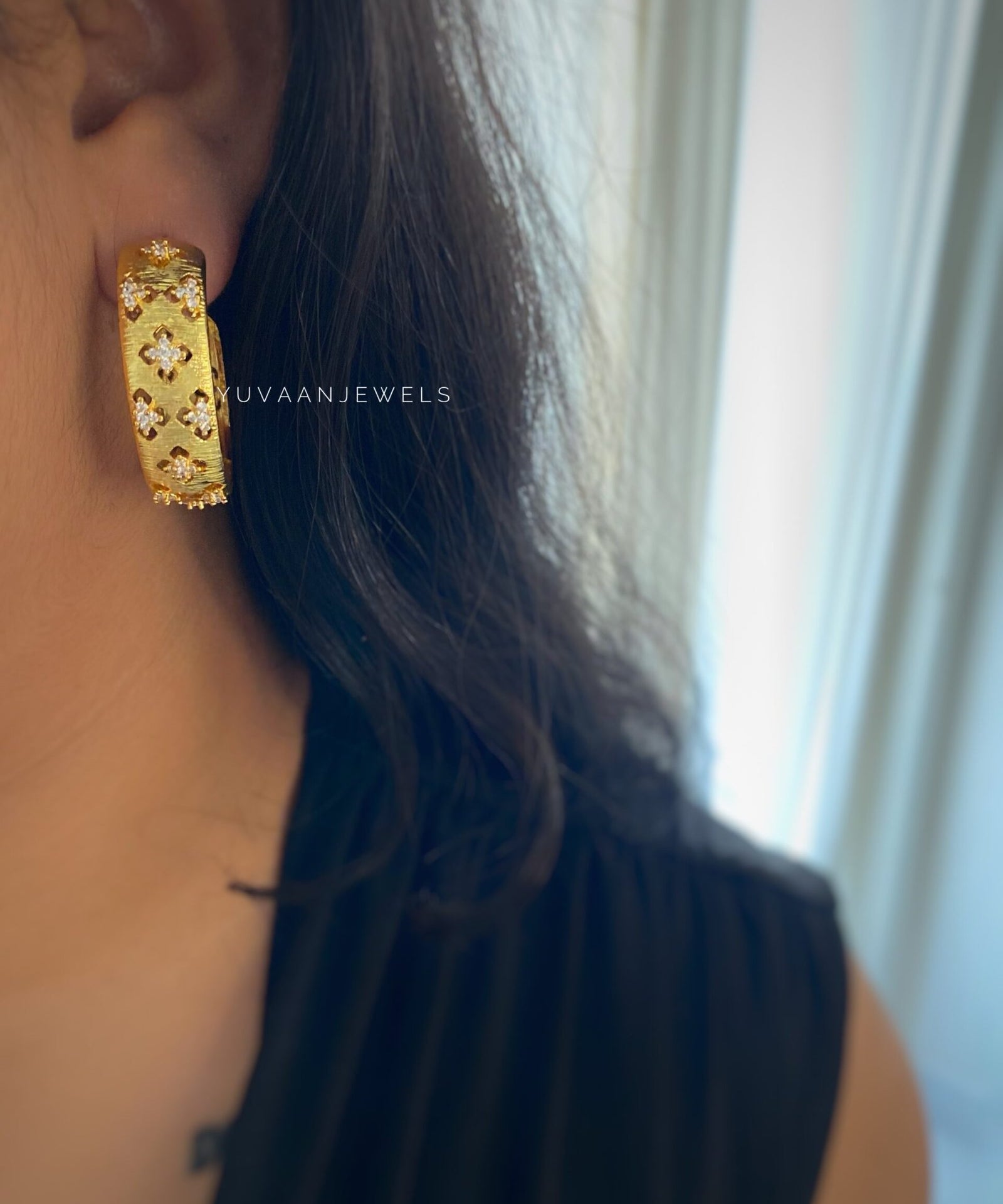 Diwei Hoop earrings