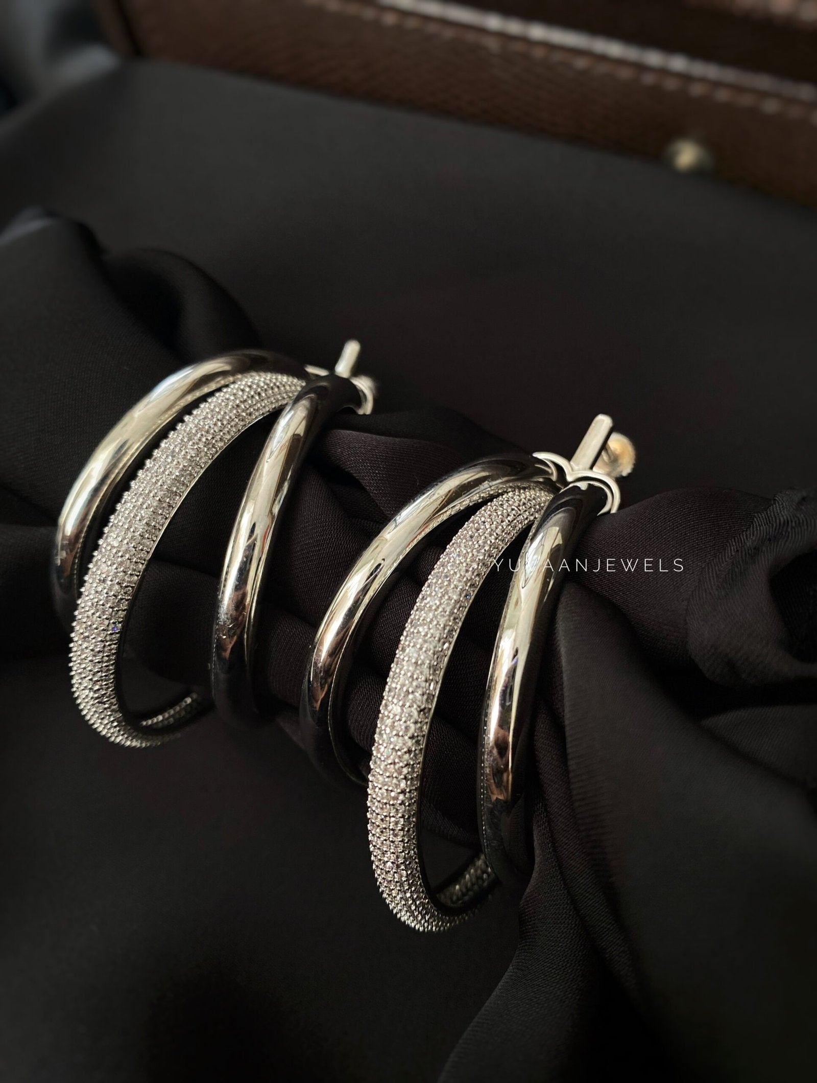 Cloud diamond earrings