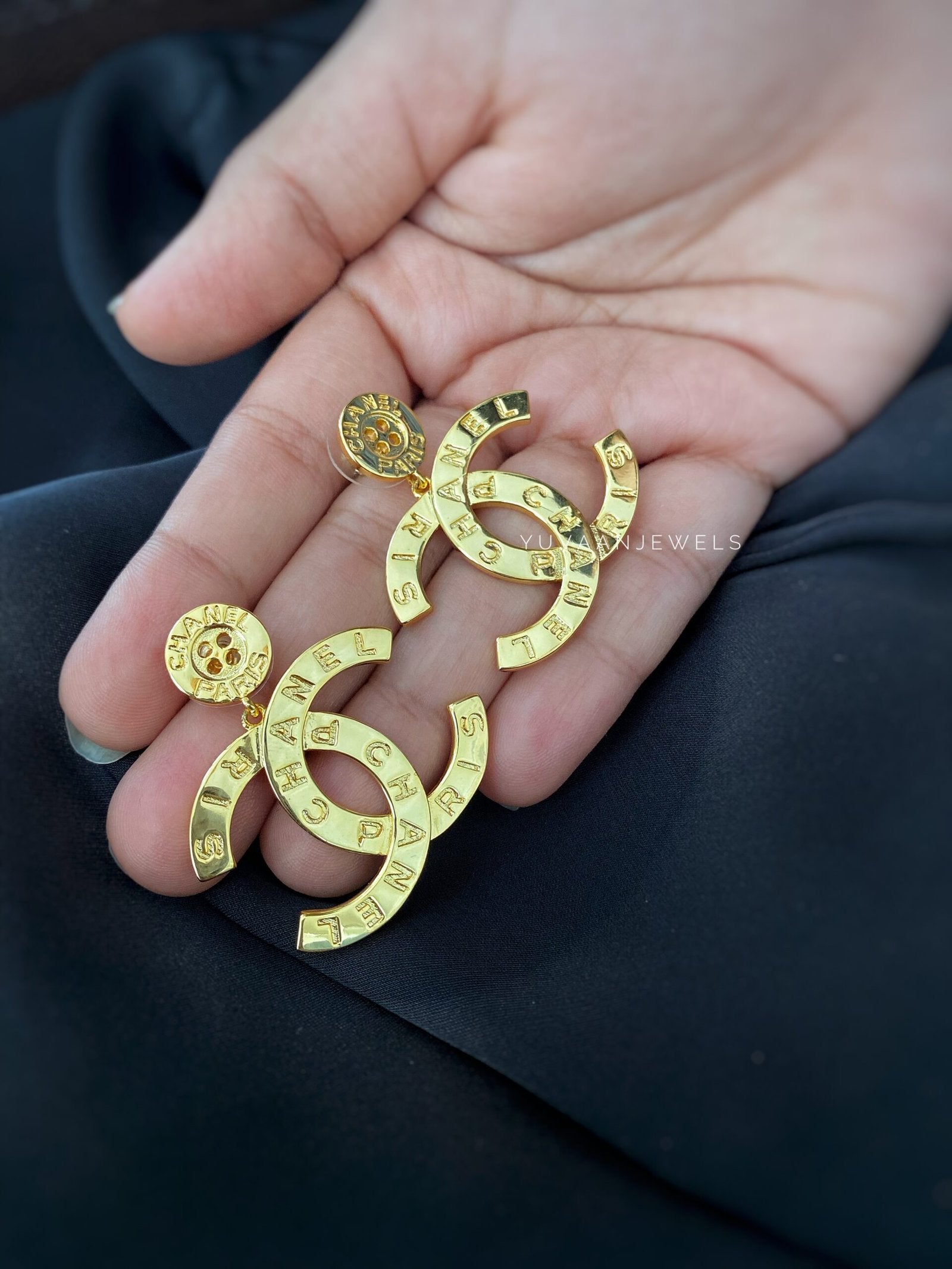 Arya Gold Earings