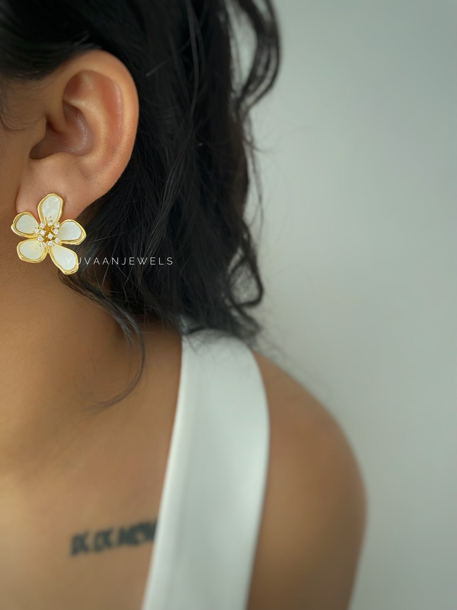 Jasmin Stone earrings