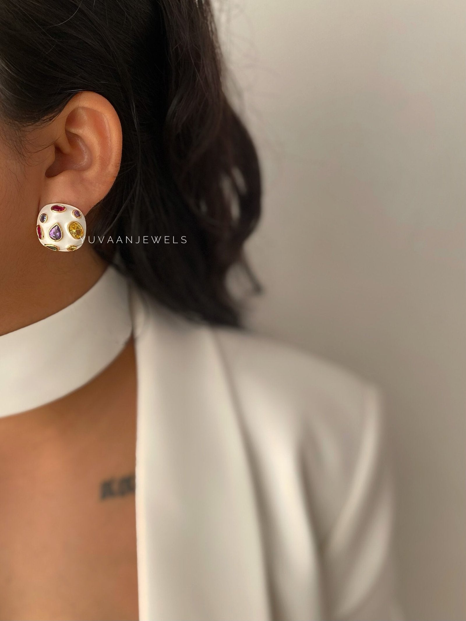 Kia stone earrings