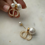 Della Pearl Earings