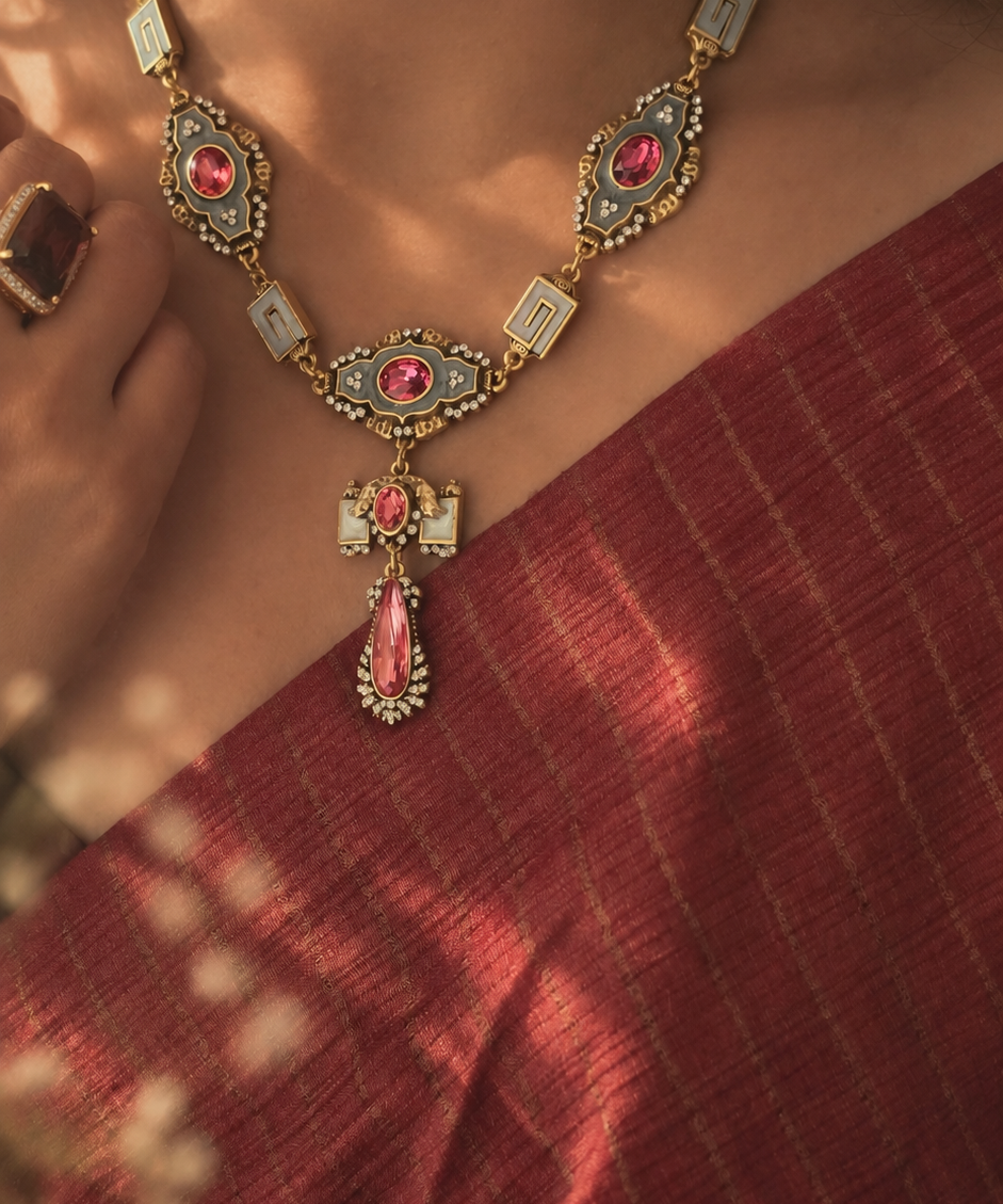 Isla Necklace