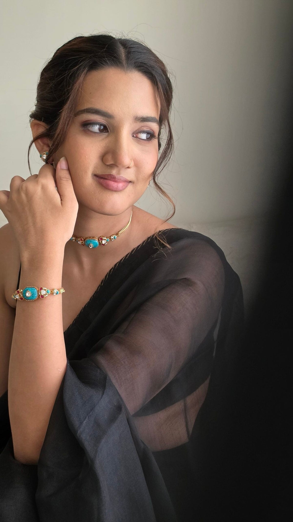 Ellie statement choker and bracelet